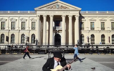 Mi Interpretación de “La Guitarra” de Los Auténticos Decadentes